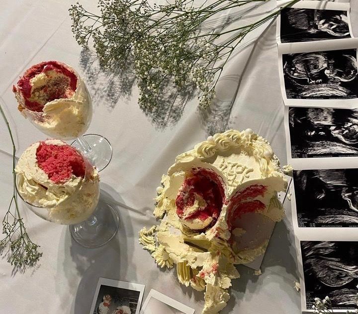 Gender Reveal Cake