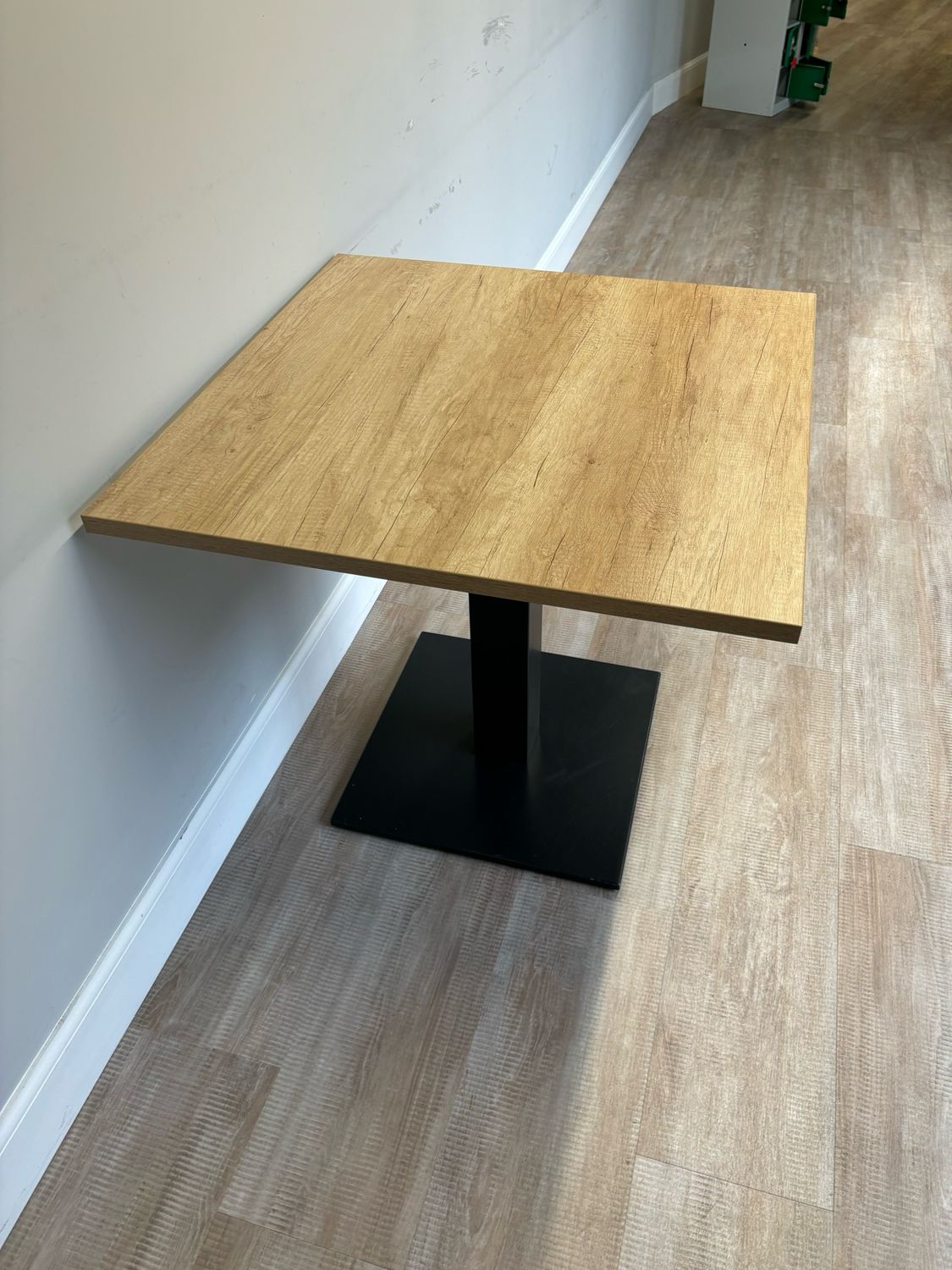 Table 1m X 1m