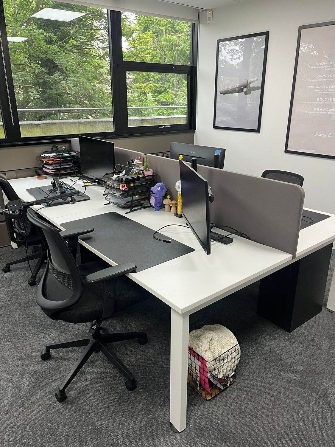 Pod Of 4 White Desks With Partitions 2.8m x 1.6m