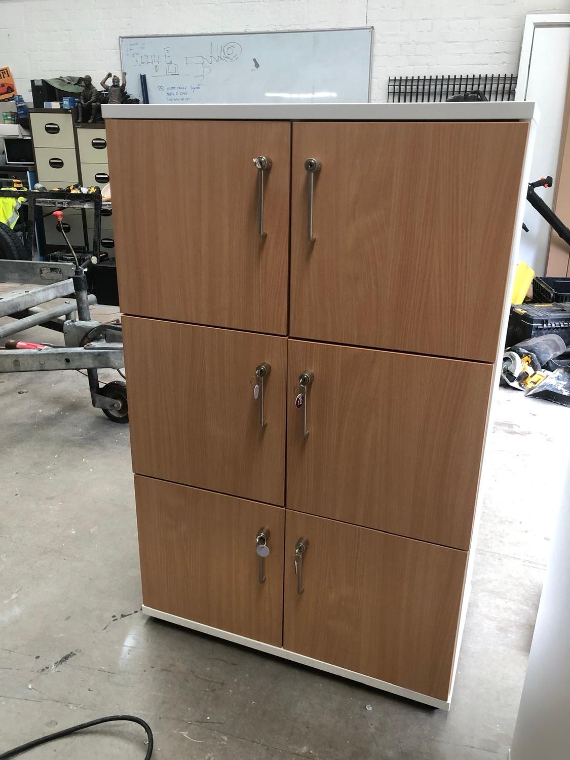 Bank Of 6 Lockers With Keys