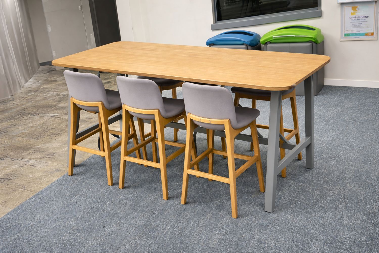 Meeting Table With 6 High Chairs Meeting Table With 6 High Chairs