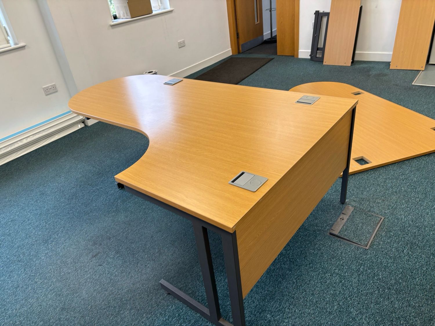 Left Hand Corner Desk 2m X 1.2m
