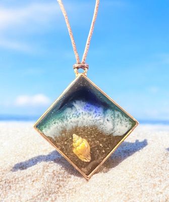 Handcrafted sea inspired pendant necklace tropical beach themed jewellery