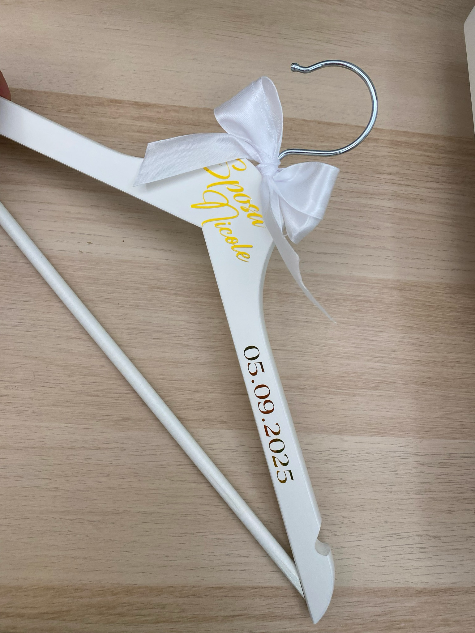 Appendiabiti legno personalizzato