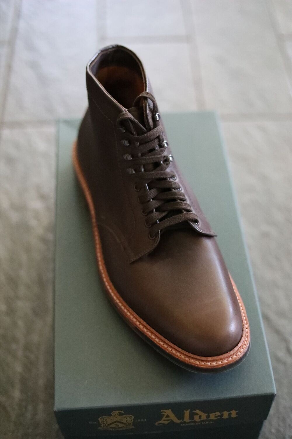 Alden 4512hc - Brown Rusticalf Plain Toe Boot