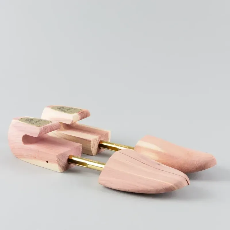 Alden Cedar Shoe Trees
