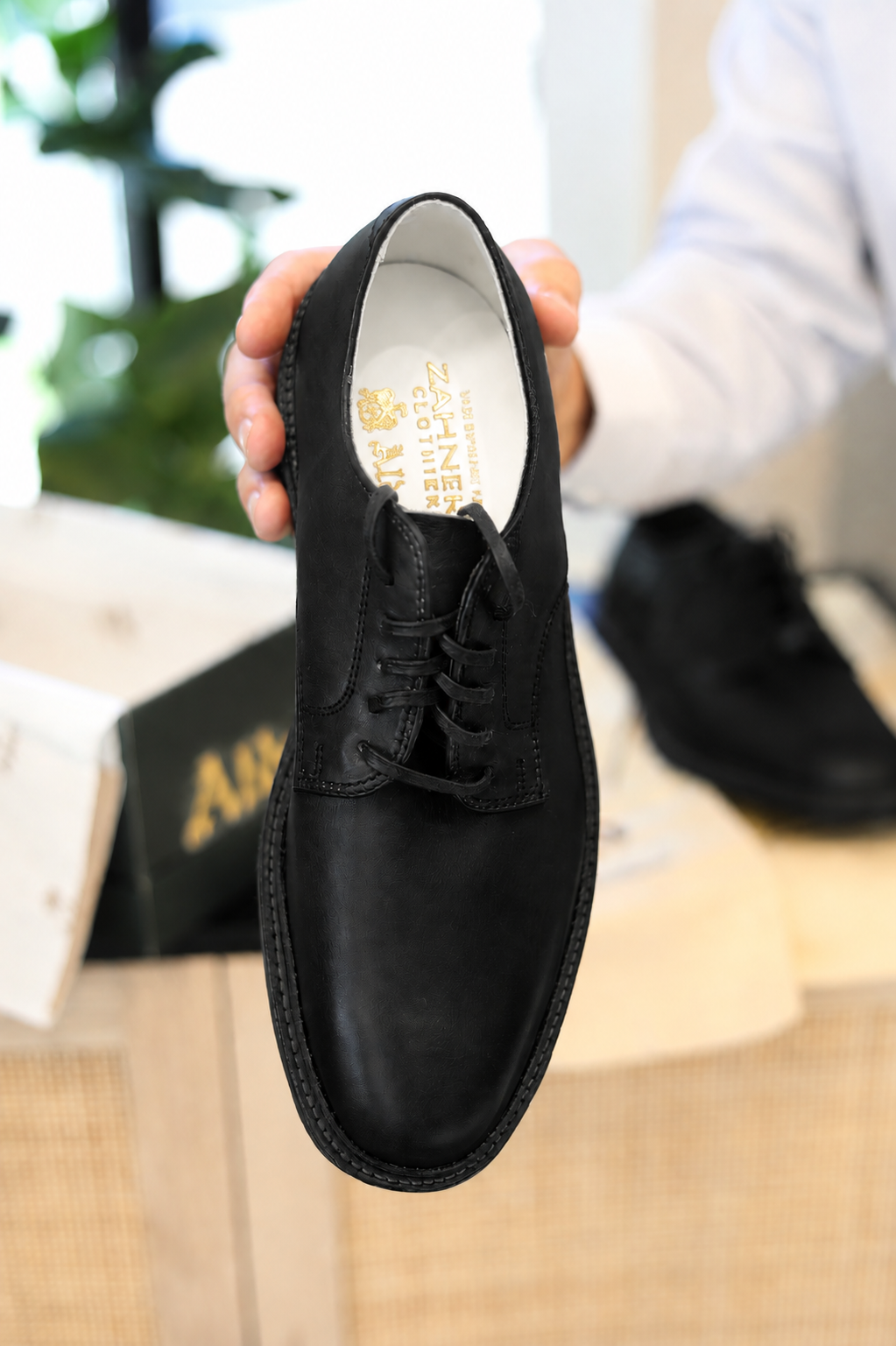 Zahner's X Alden - New style! Unlined Black CXL Dover - *Pre-Order only*