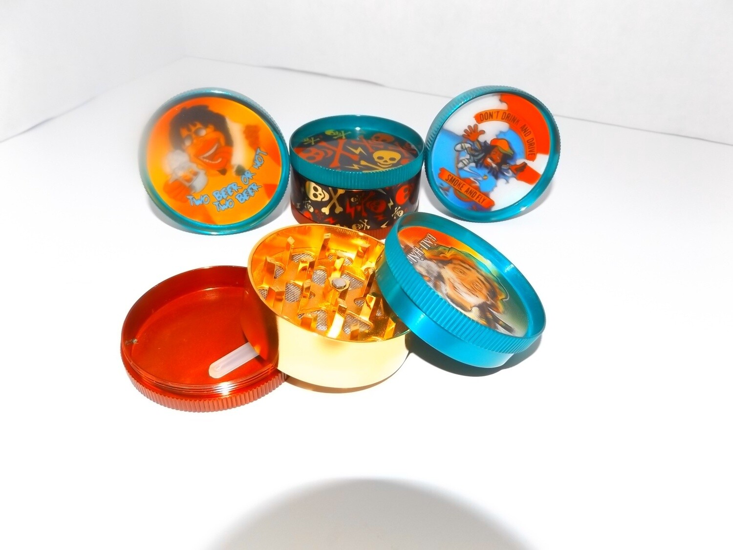 Metal 3pc Rasta Graphic Grinder