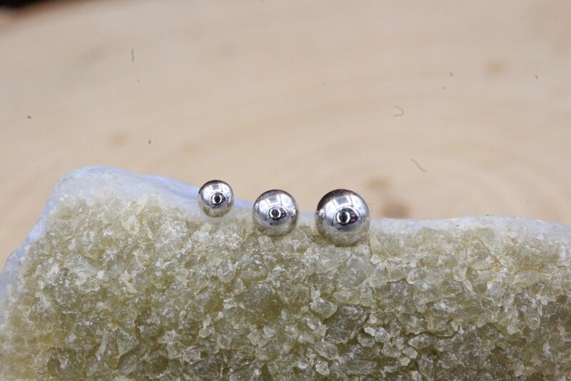 Threadless White Gold Dome Tops