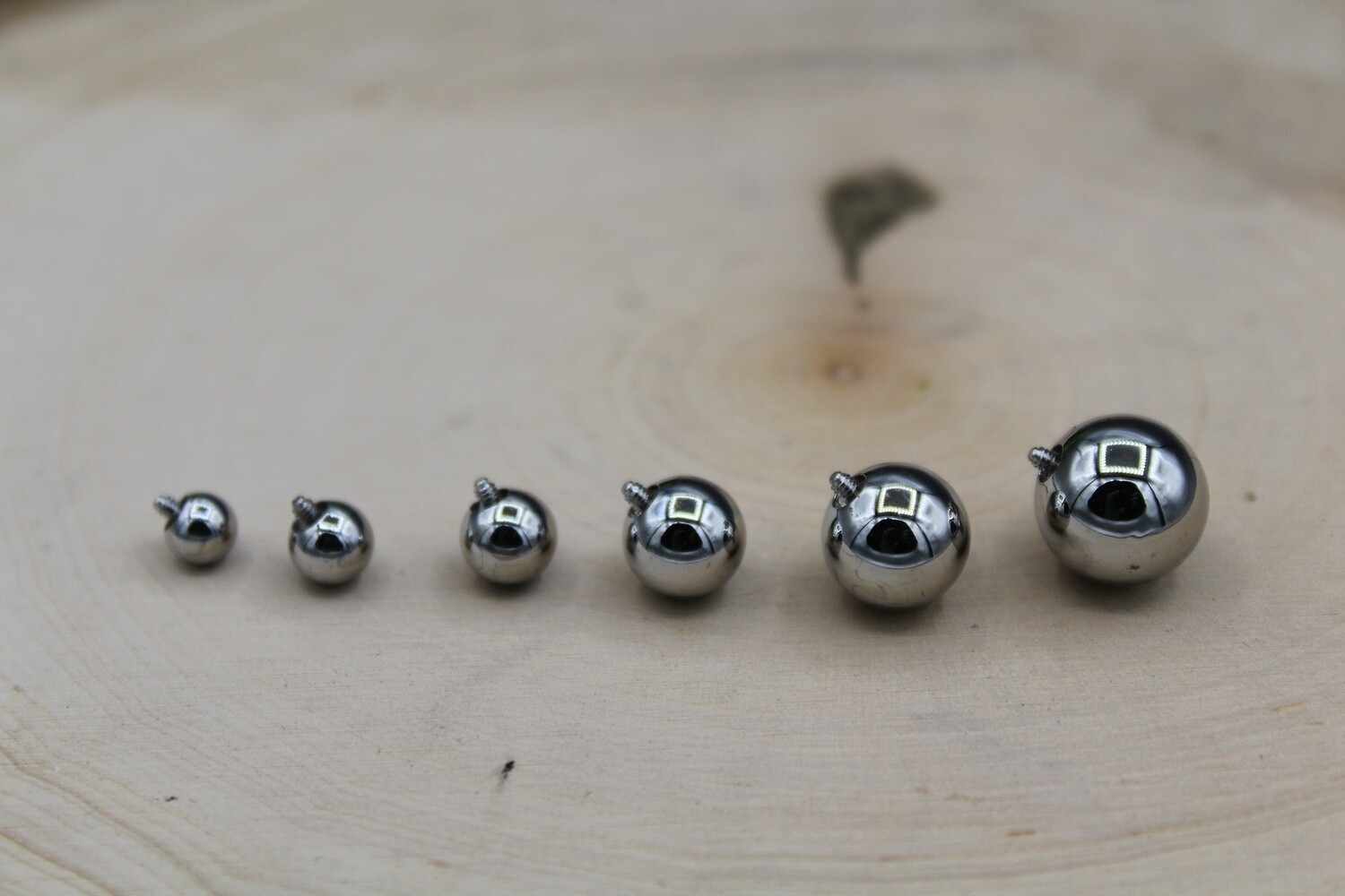 Threaded Titanium Bead Ends, Gauge: 16G, Size: 3/32&#39;&#39;
