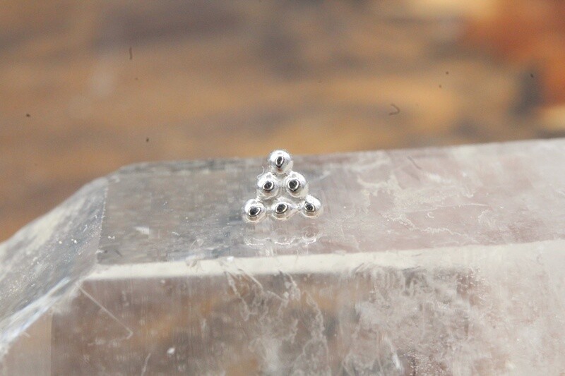 Threadless White Gold 6-Bead Triangle Top