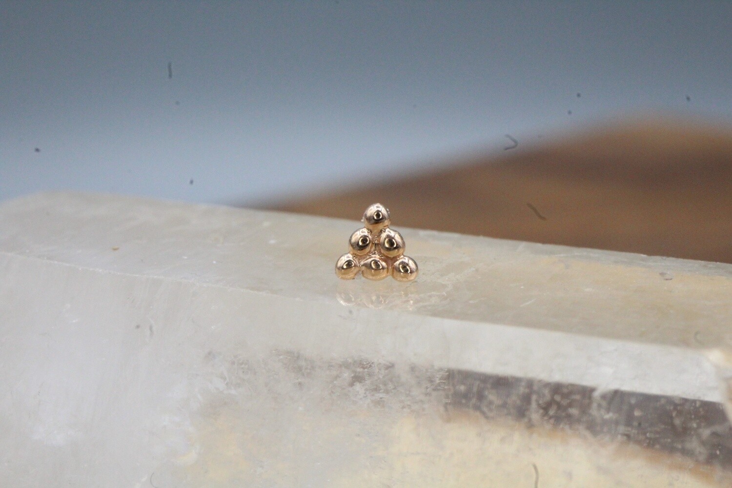 Threadless Rose Gold 6-Bead Triangle Top
