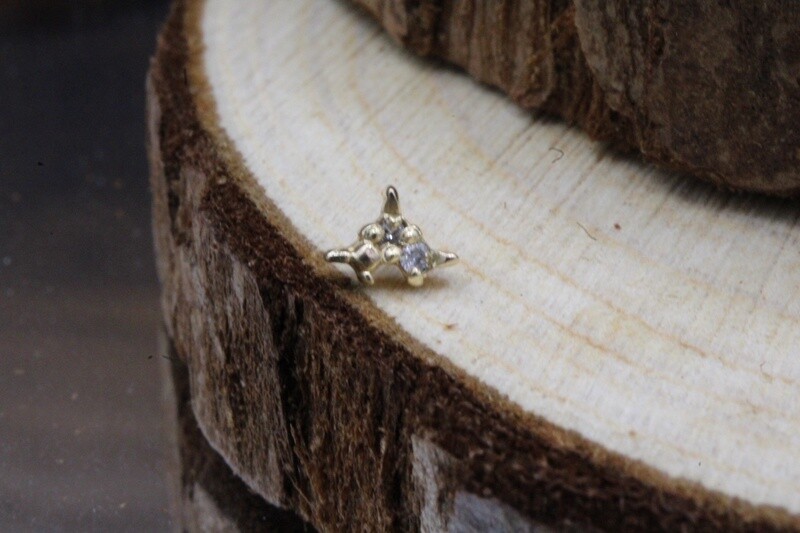 Threaded Yellow Gold Mask