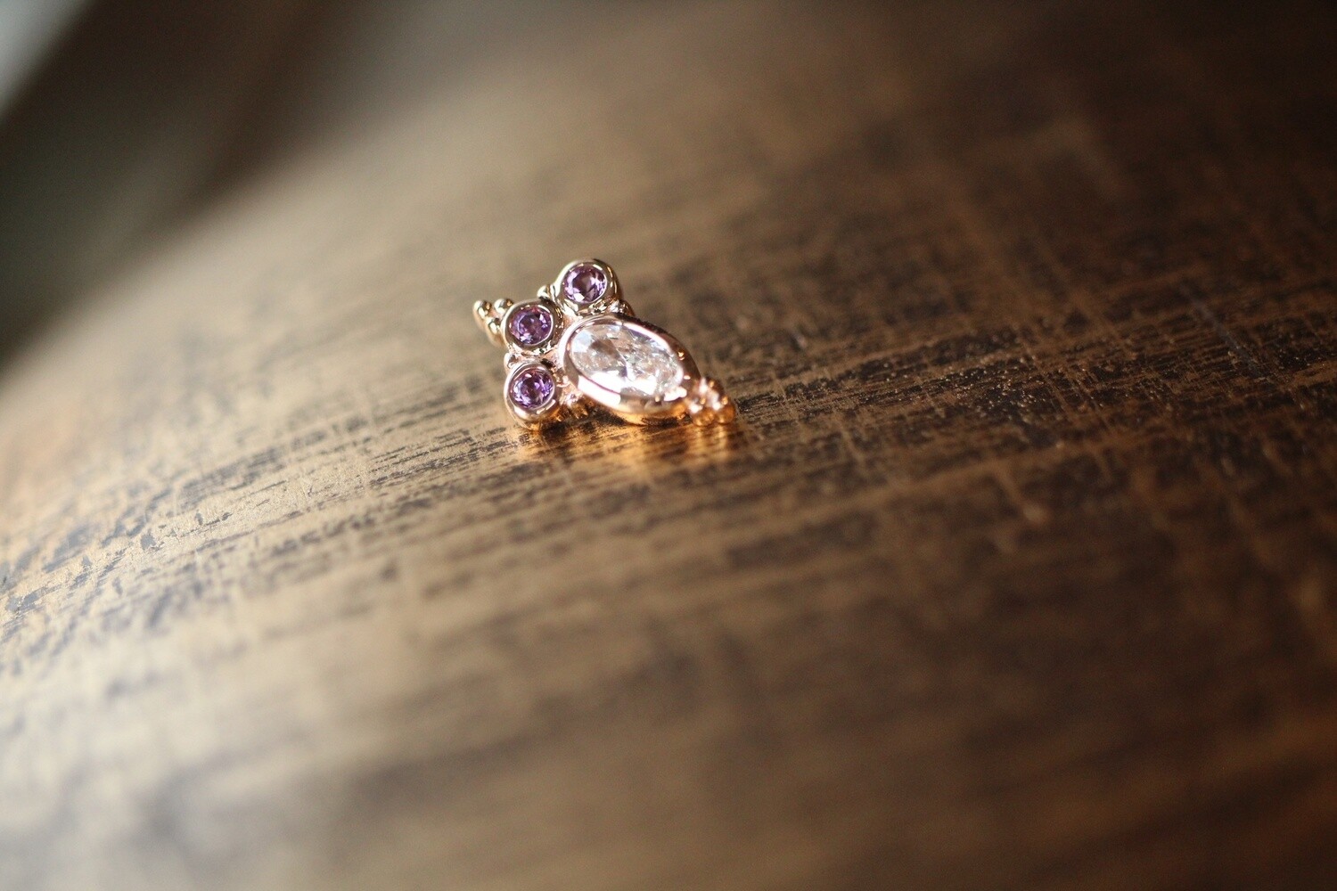 Threaded Rose Gold Sarai Oval, Gauge: 16g, Stone: White CZ/Amethyst