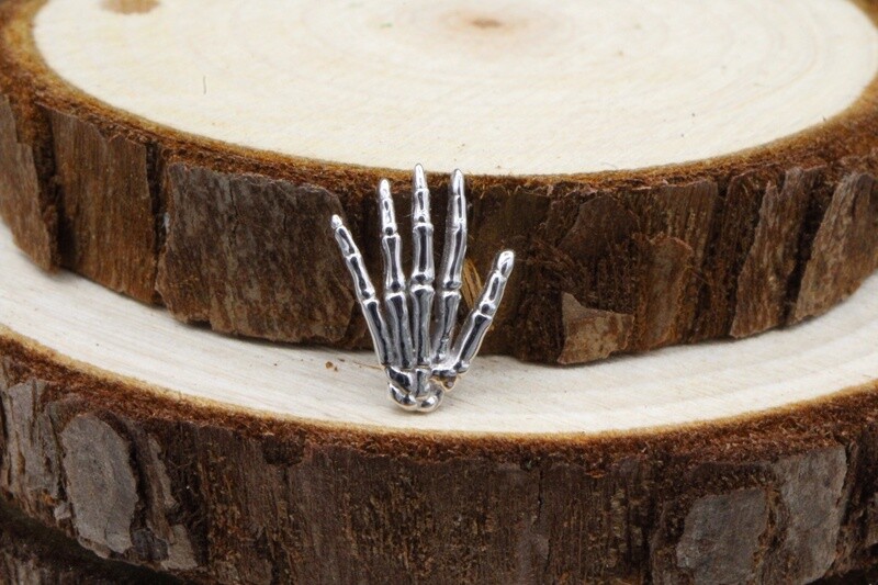 Threaded White Gold Crypt Keeper