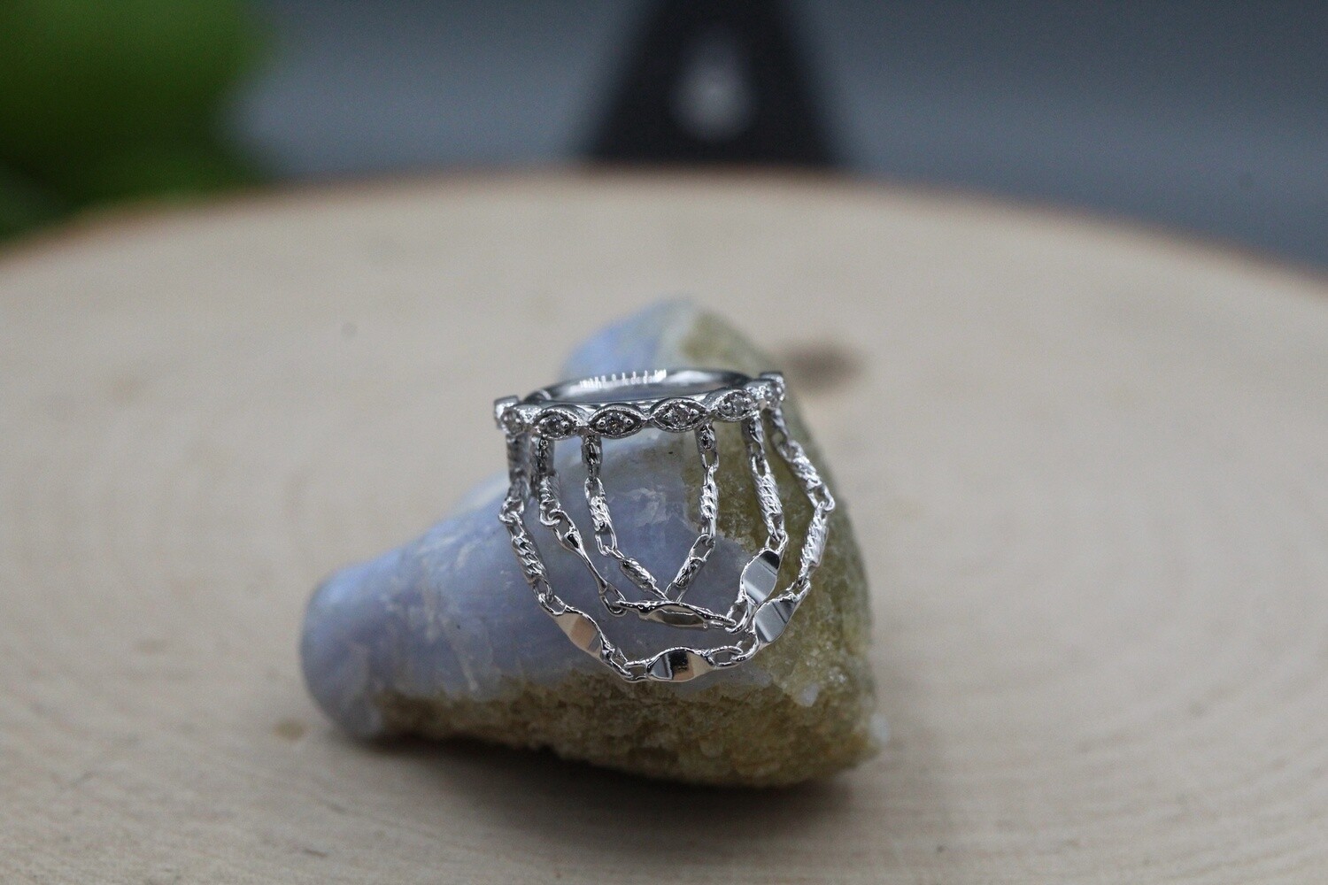 White Gold Rapture Seam