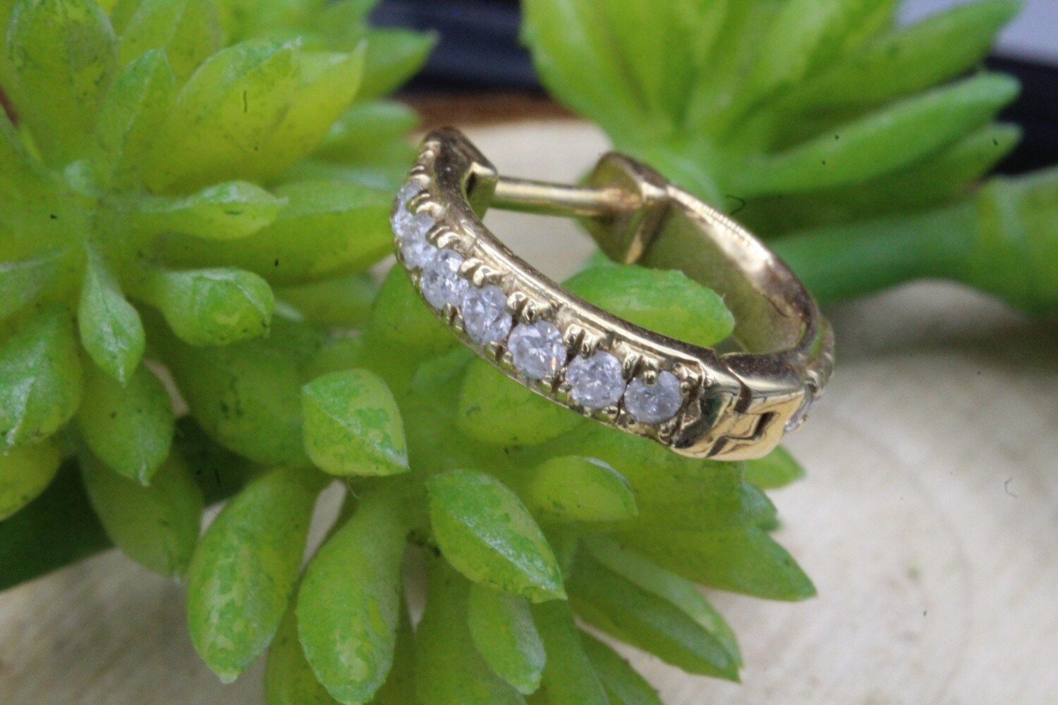 Yellow Gold Karma Hinge