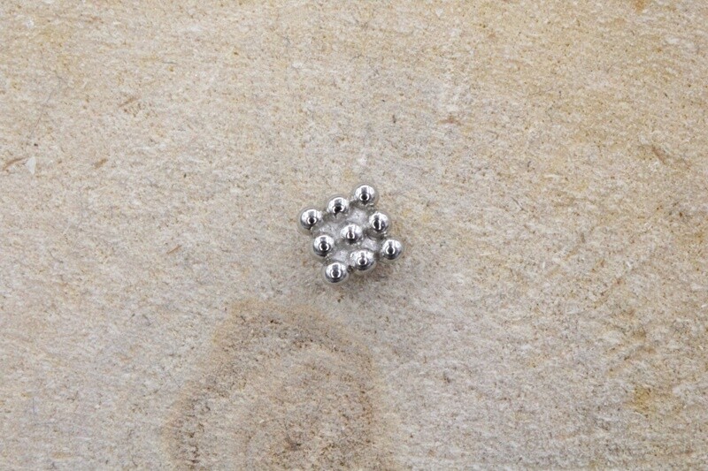 Threadless White Gold Bella Square