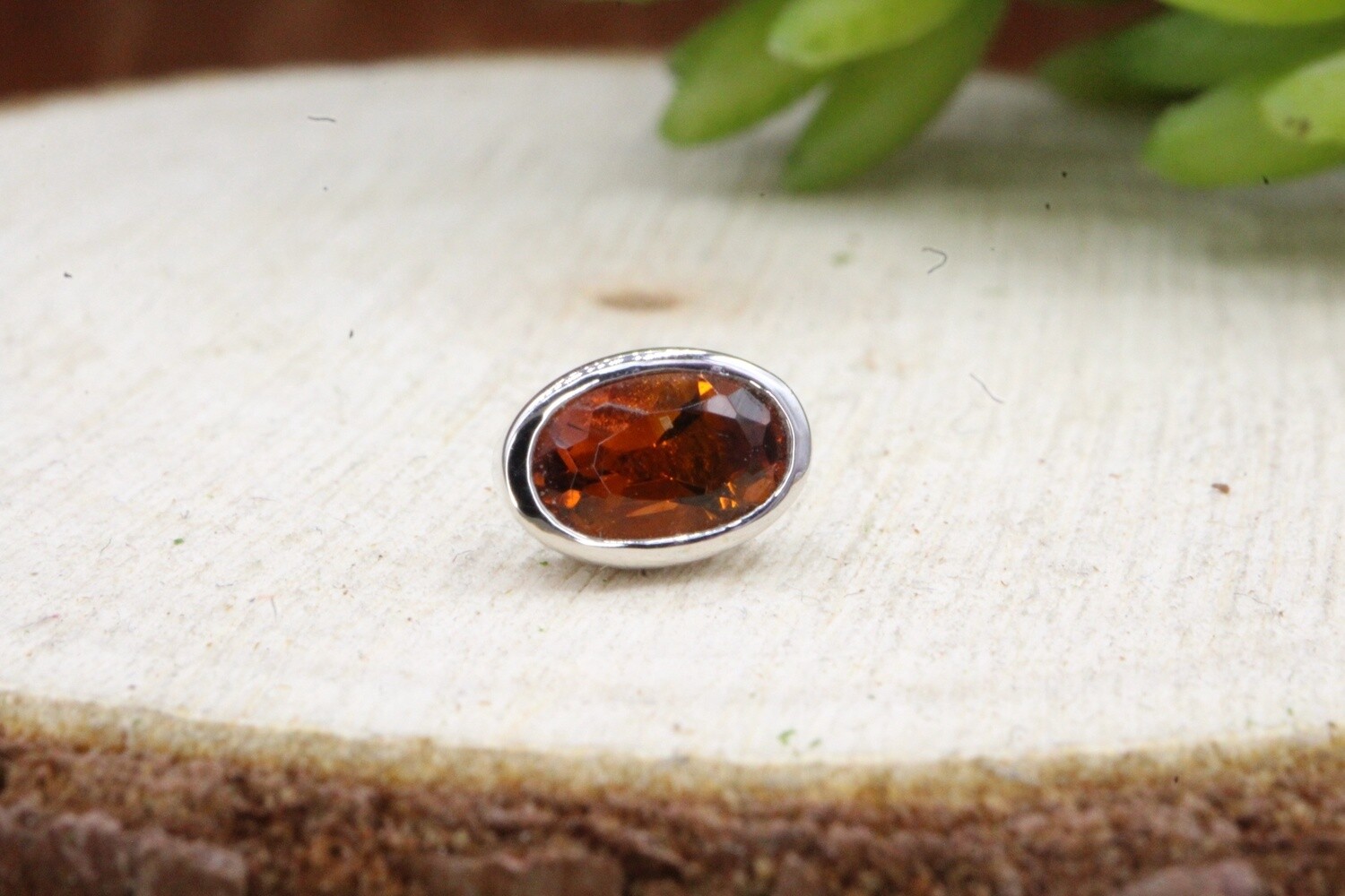 Threadless White Gold Oval Bezel Top