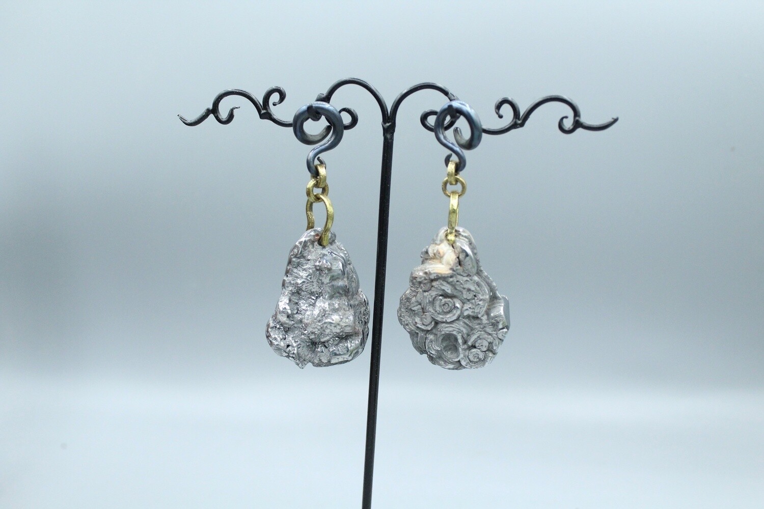 Silver Caledron coated in Titanium, Material: Yellow Brass