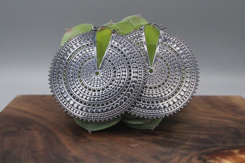 Ultra Afghan Satin Disc Hoops