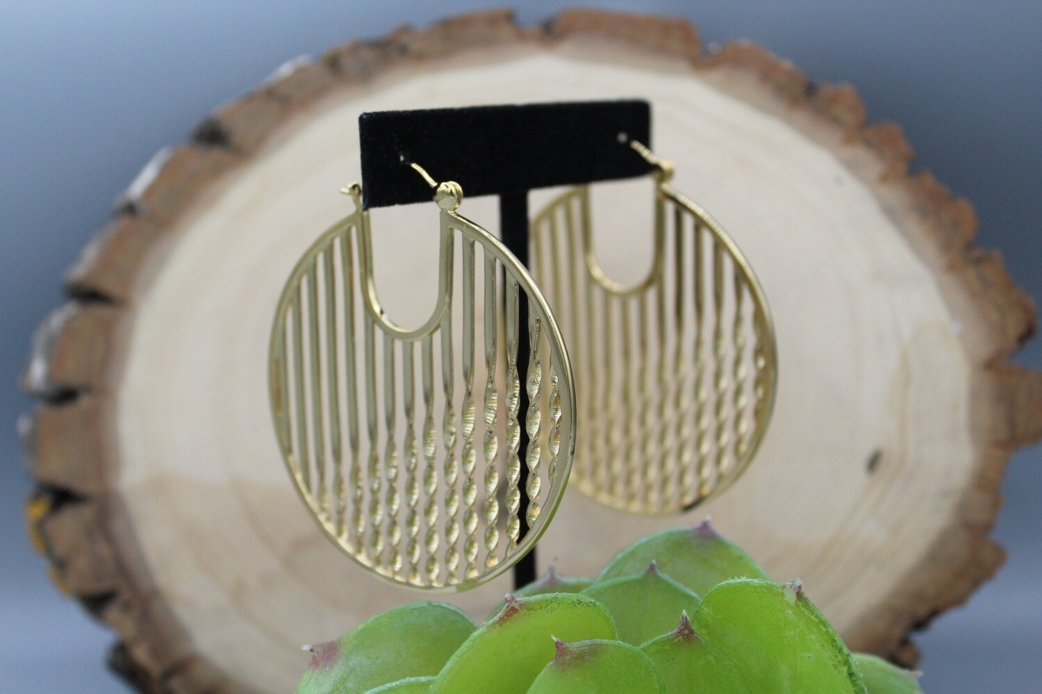Vanish Hoops, Material: Yellow Gold Plated