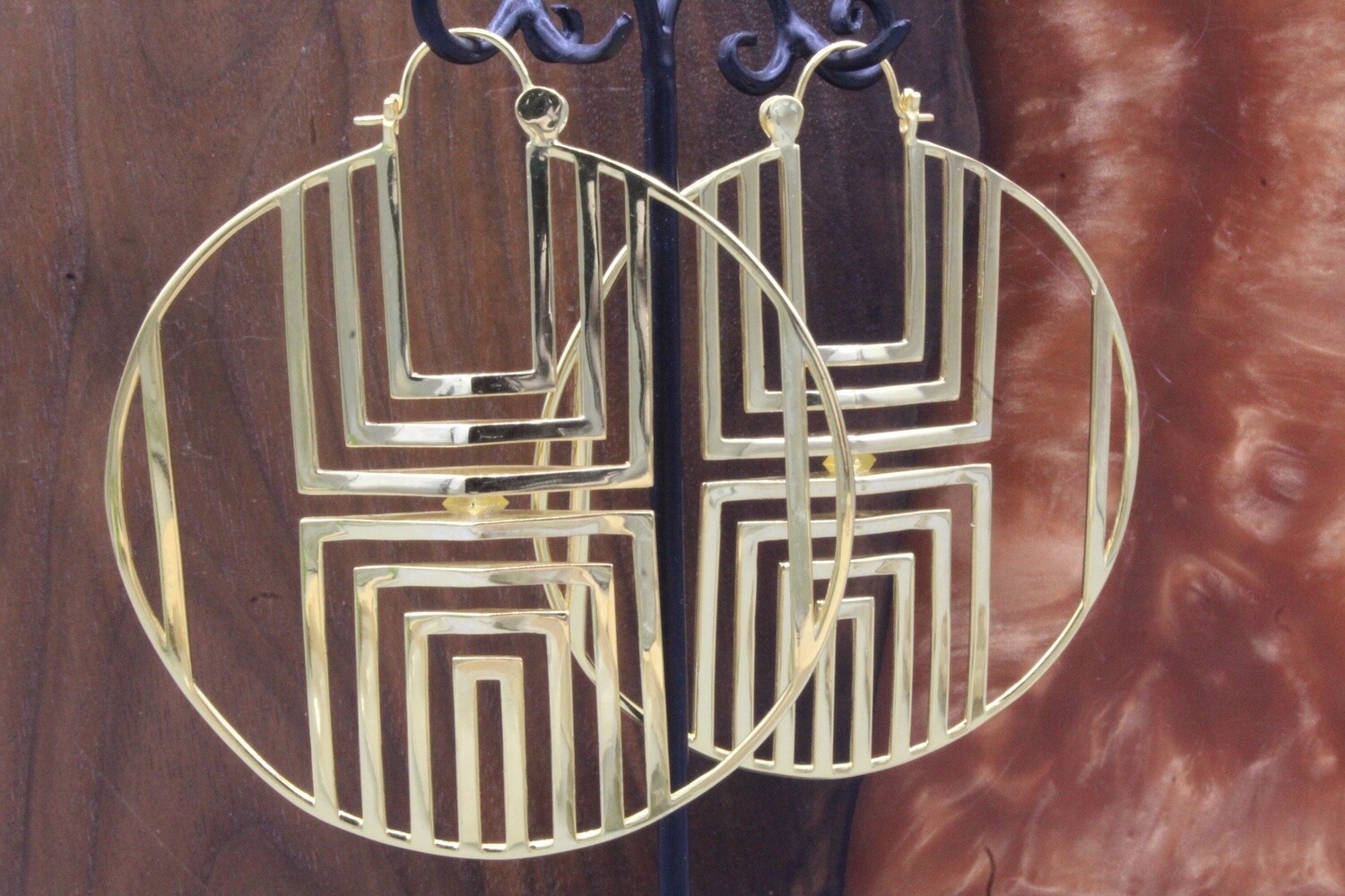 Equinox Hoop, Material: Yellow Gold Plated
