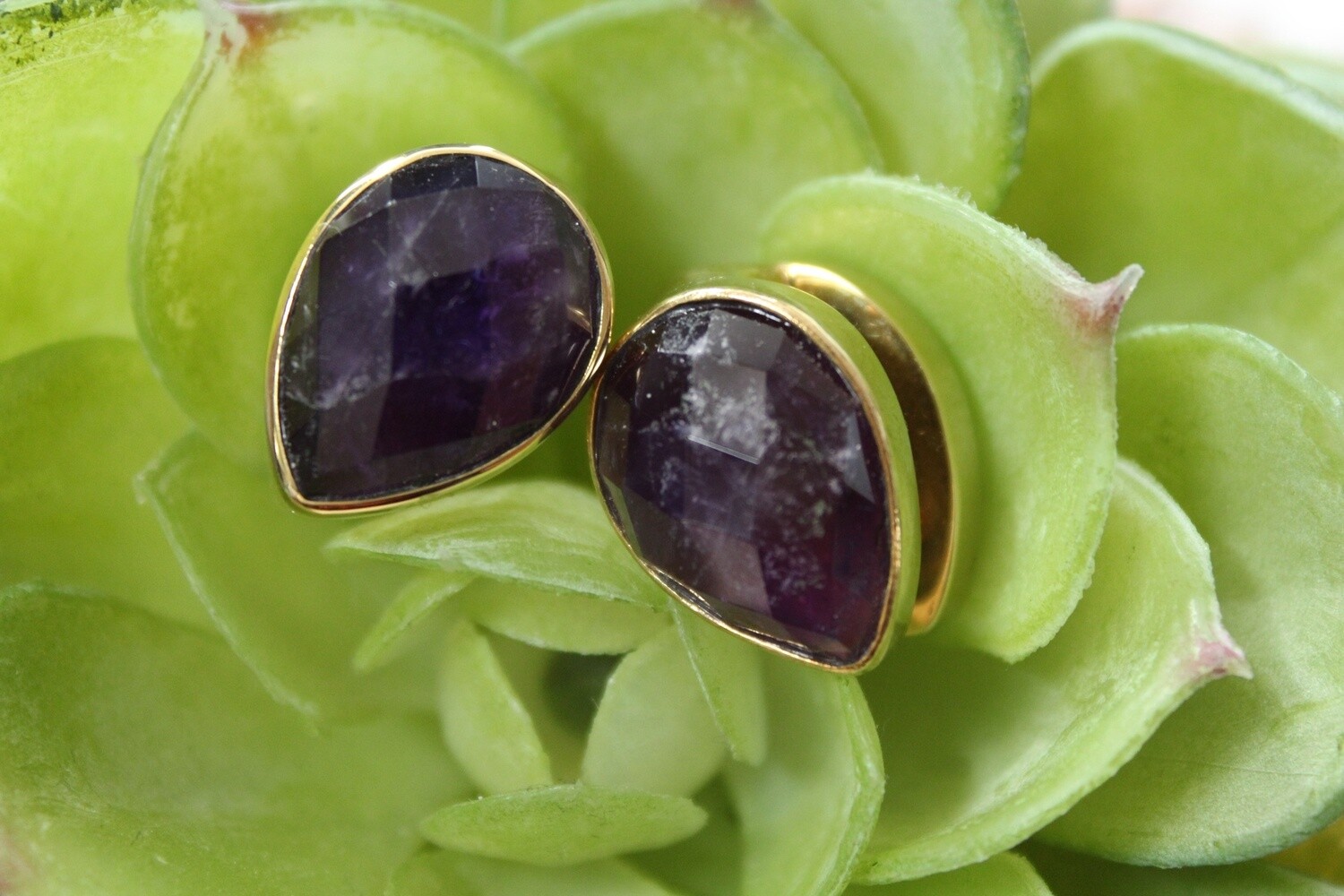 Brass Spade Weights, Gauge: 1/2&quot;, Stone: Faceted Amethyst