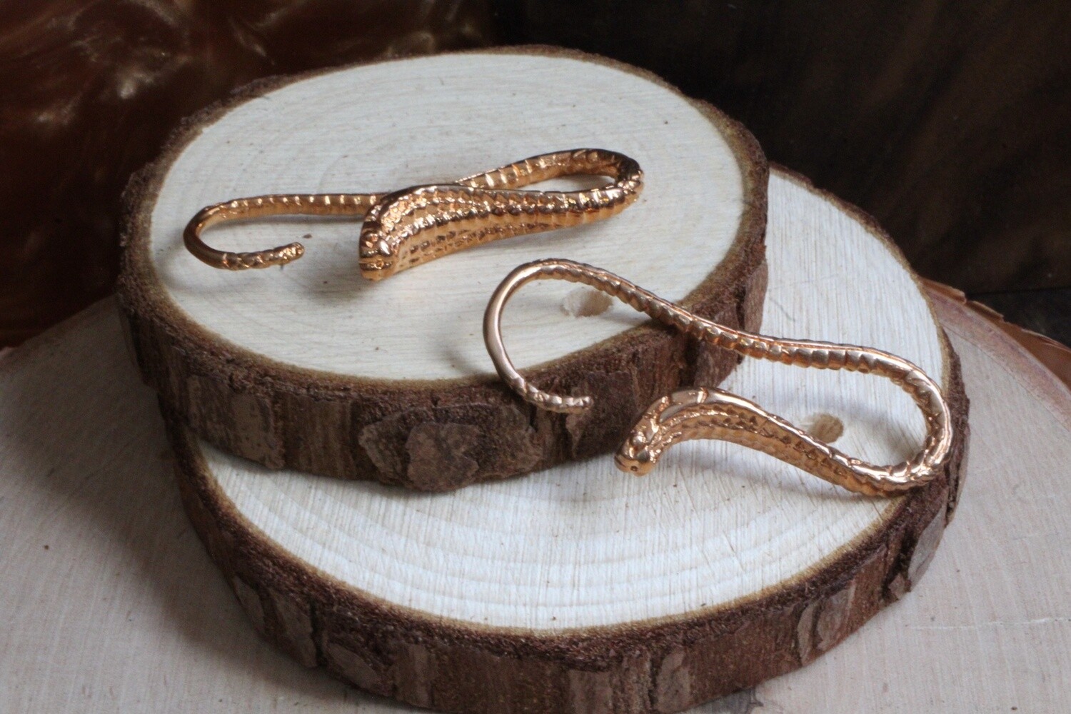 Cobra Earrings, Material: Rose Gold Plated