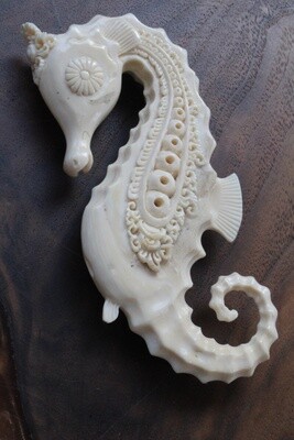 Ivory Seahorse Weights