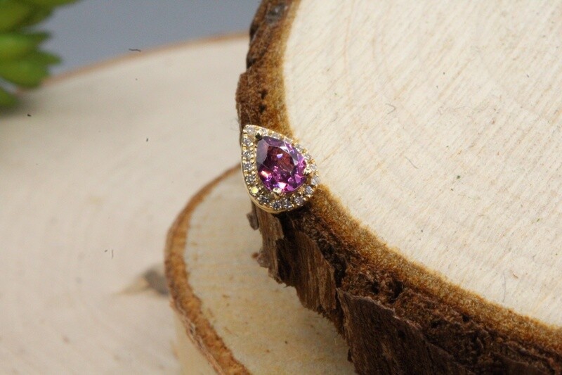 Threadless Yellow Gold Pear Halo Top