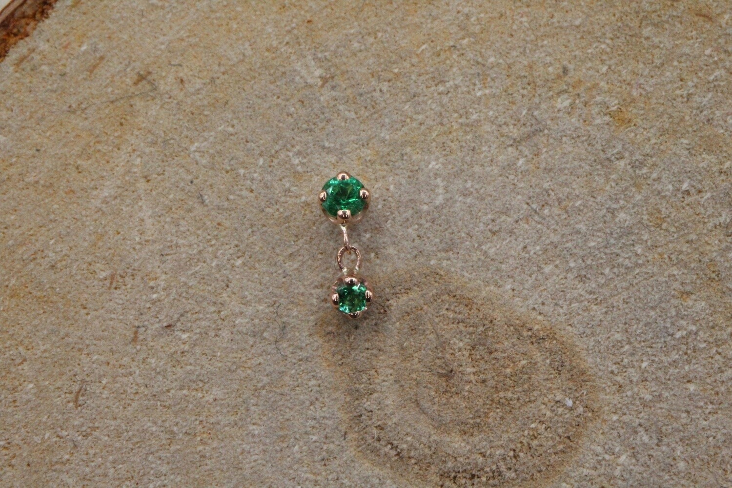 Threadless Rose Gold Duet, Stone: Emerald AA