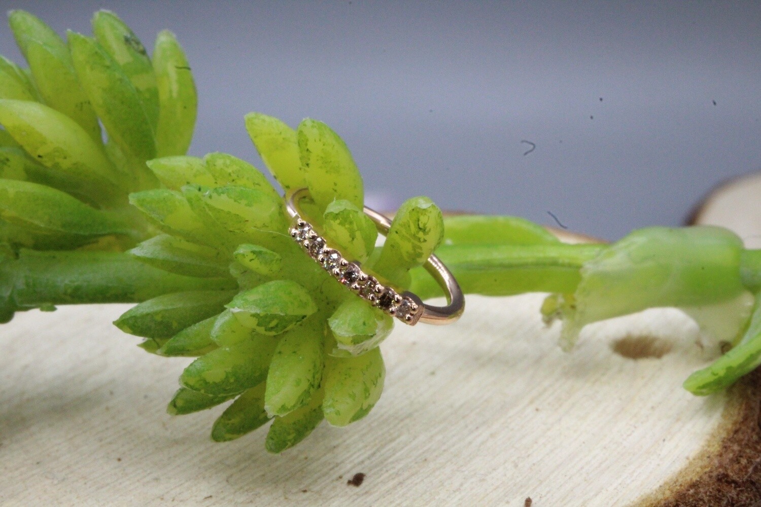 Rose Gold Flood Seam, Stone: Champagne Diamond