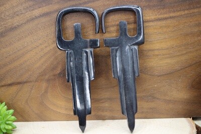 Discount 8g Bone, Horn or Wood Hangers