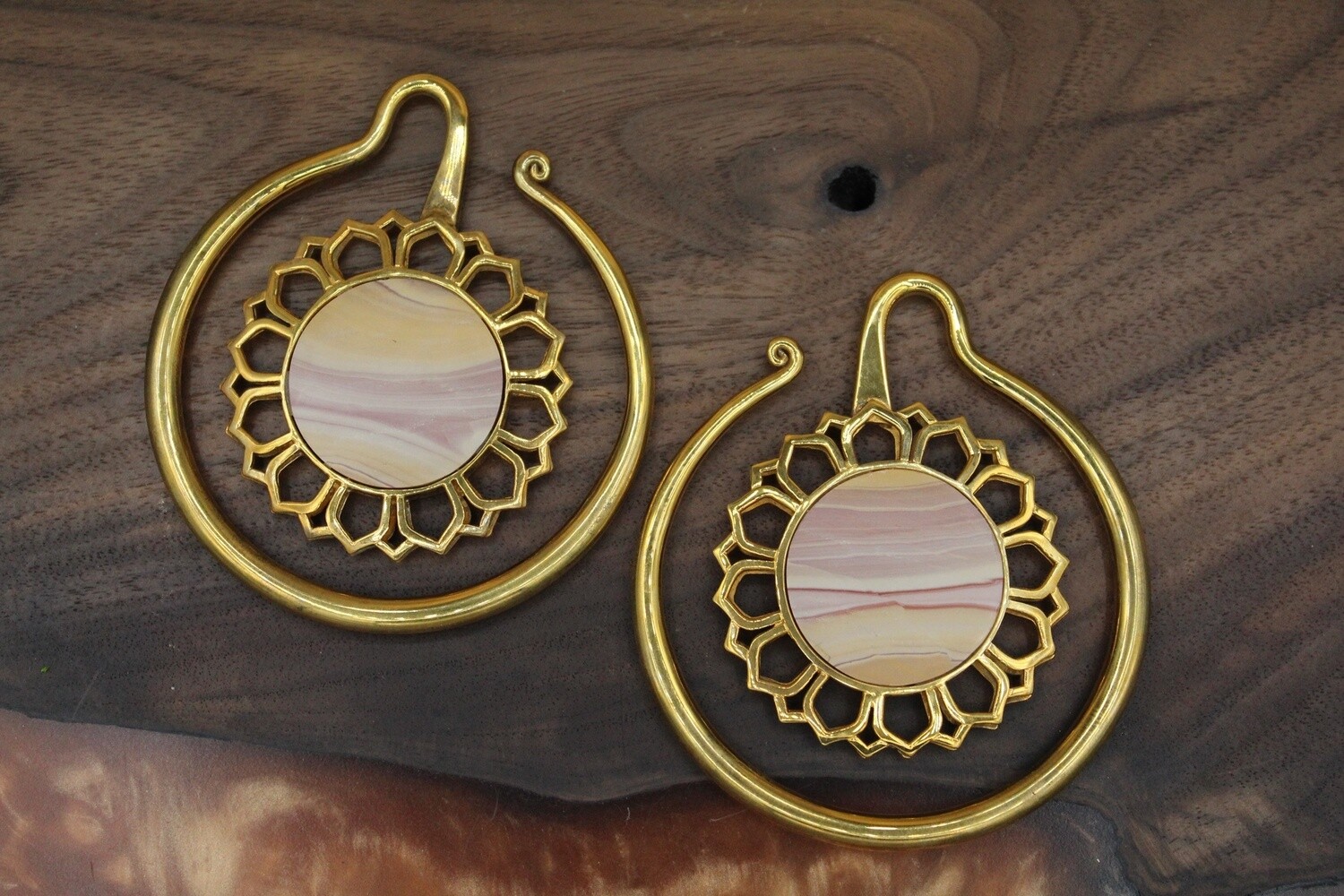 Eye of Lotus Weights, Material: Yellow Gold Plated, Stone: Mookaite Jasper