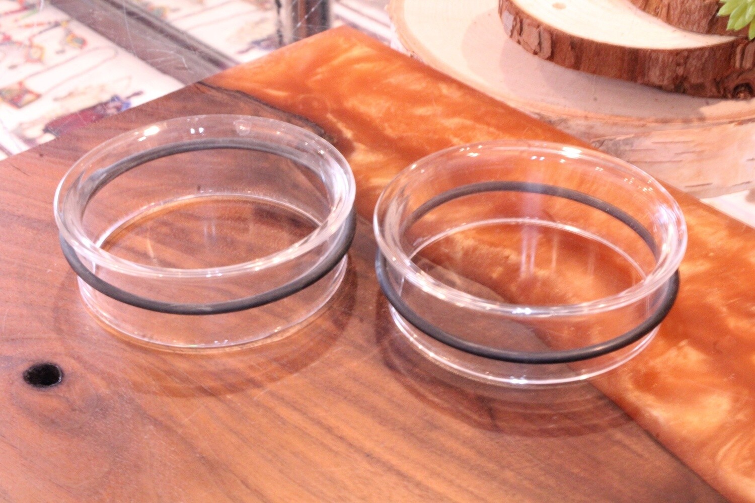 Single Flare Glass Eyelets, Gauge: 2 1/4&quot;, Colour: Clear
