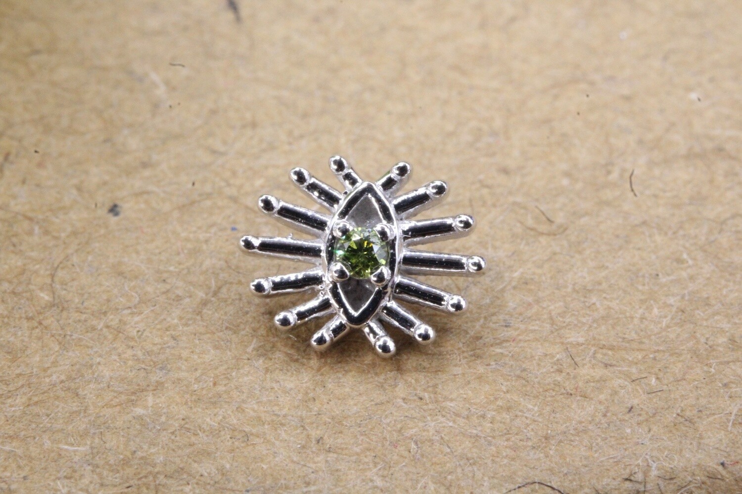 Threaded White Gold Trixy, Gauge: 18/16ga, Stone: Ice Green Diamond