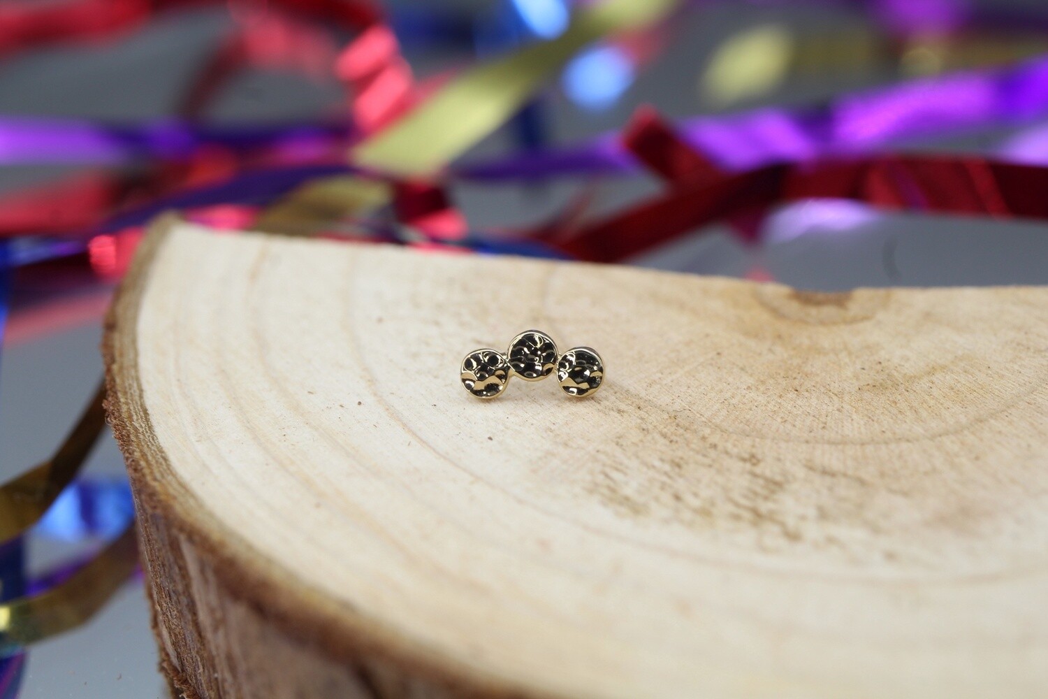 Threadless Yellow Gold Curved Disc Cluster