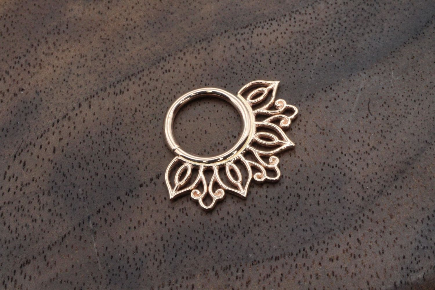 Rose Gold Azalea Seam, Size: 16ga 5/16&#39;&#39;