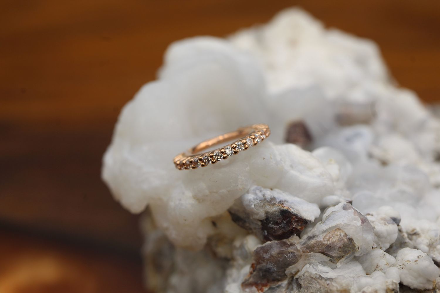 Rose Gold Telesto Seam, Size: 18ga 1/4&#39;&#39;, Stone: White CZ