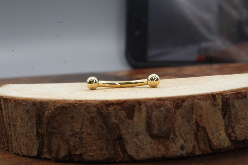 Yellow Gold Curved Barbell