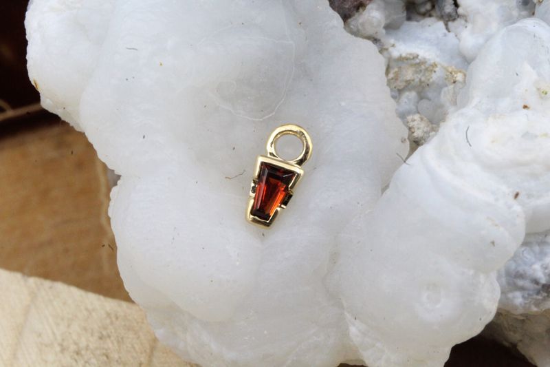 Yellow Gold Linda Tapered Charm