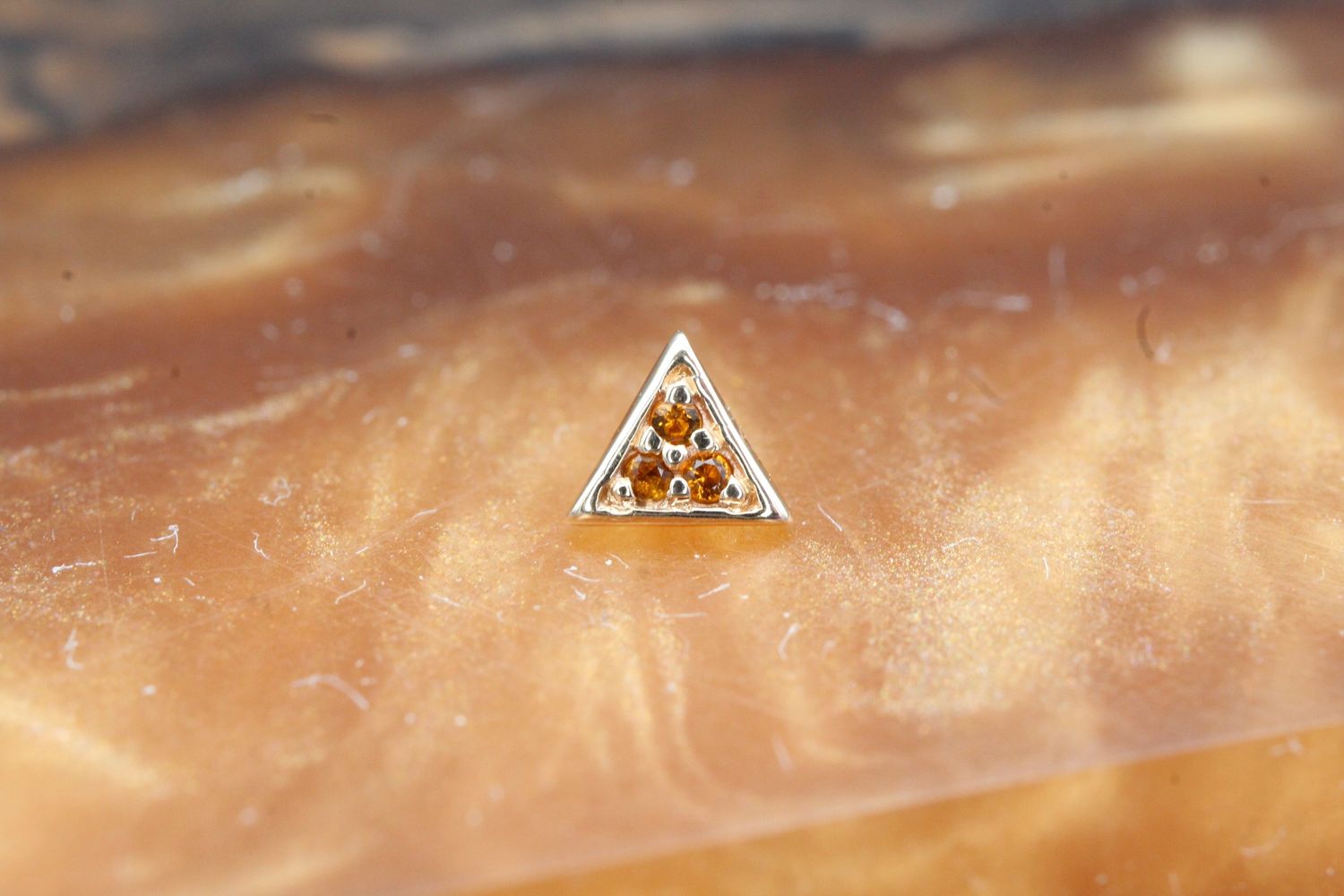 Threaded Rose Gold Pave Triangle, Gauge: 18/16ga