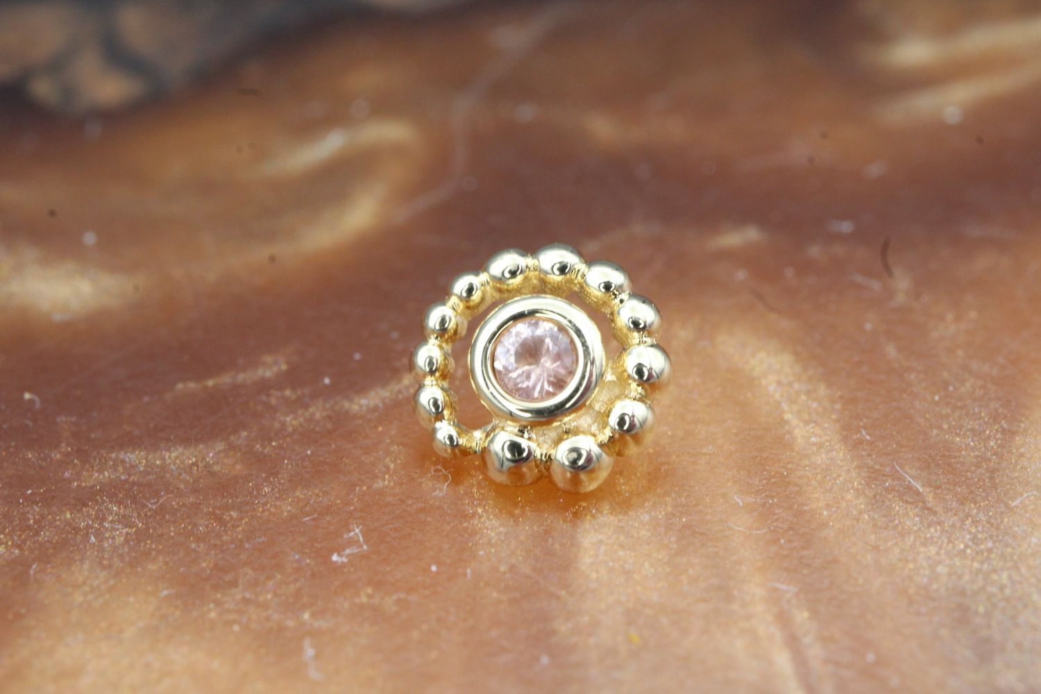 Threaded Yellow Gold Beaded Swirl, Gauge: 18/16ga, Stone: Oregon Sunstone