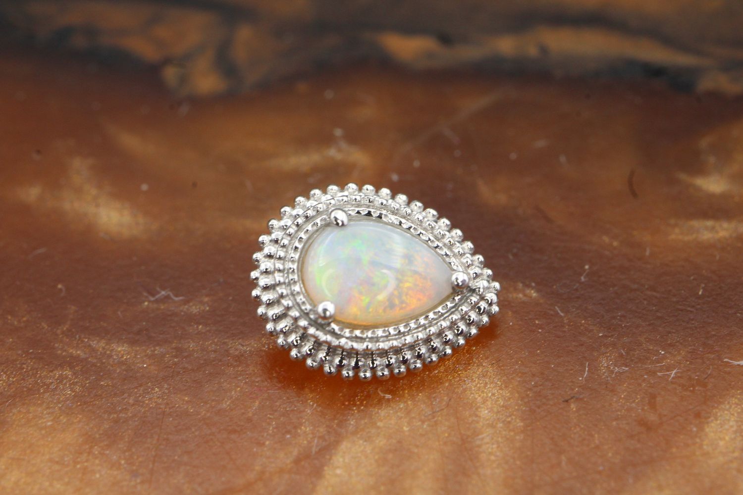Threaded White Gold Pear Afghan Top, Gauge: 18/16ga, Stone: White Opal (AAA)