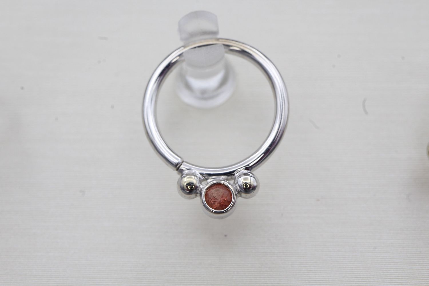 White Gold Oberon Seam Ring, Size: 16ga 3/8&#39;&#39;, Stone: Oregon Sunstone
