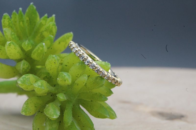 Yellow Gold Telesto Seam Ring