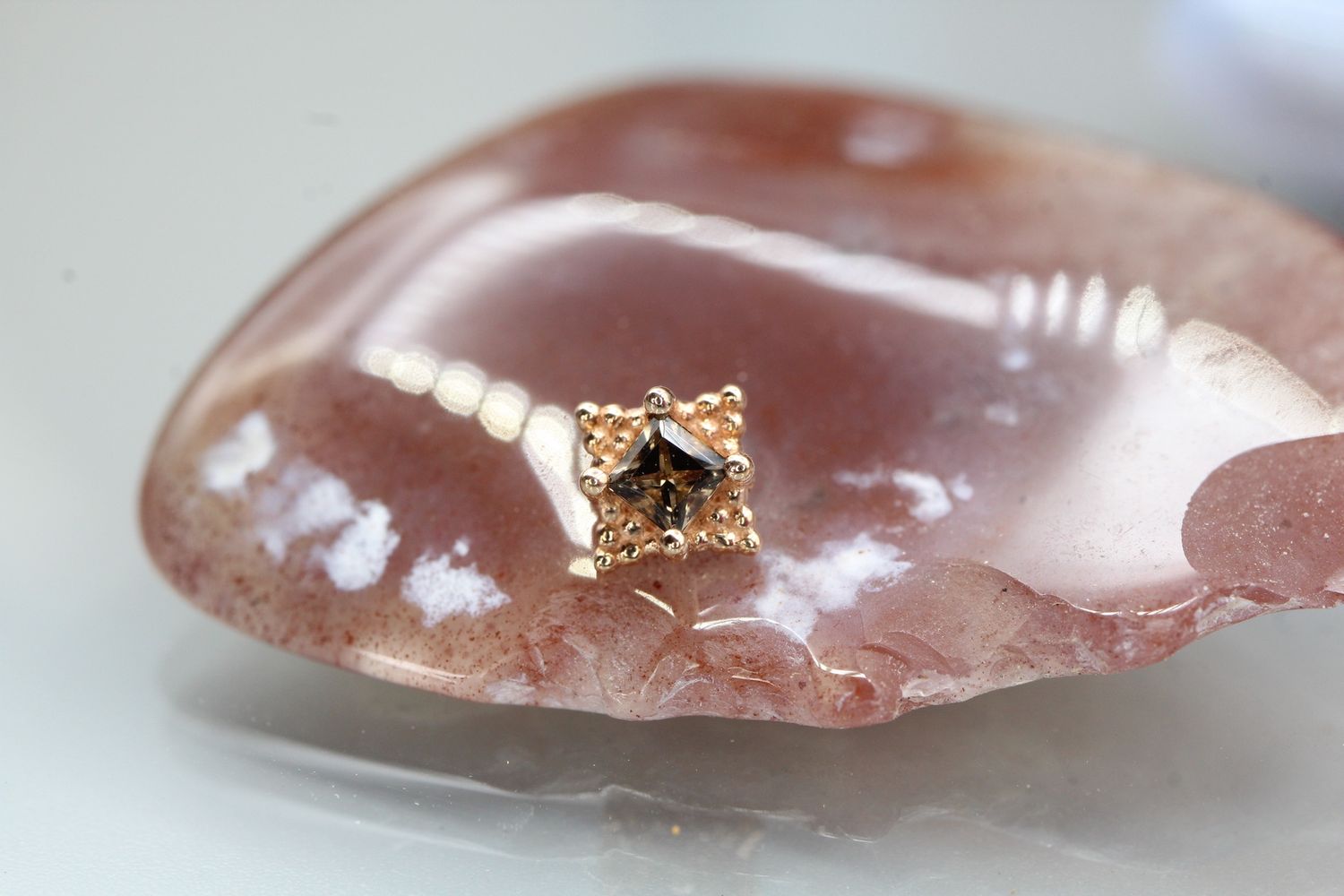 Threaded Rose Gold Princess Mini Kandy, Gauge: 16ga, Stone: Smokey Quartz