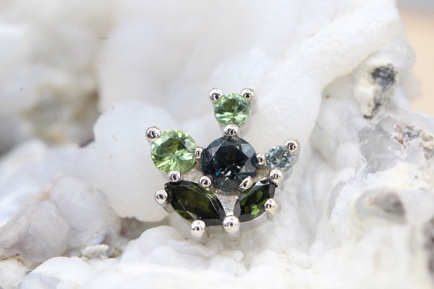 Threaded White Gold Outlander Top, Gauge: 14ga, Stone: Green &amp; Seafoam Tourmaline, LBT, GSAPPH
