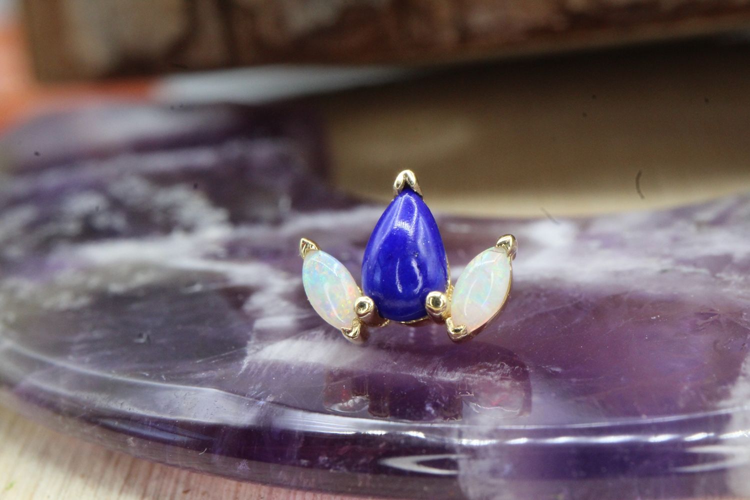 Threaded Yellow Gold Alana Top, Gauge: 16ga, Stone: Lapis &amp; White Opal